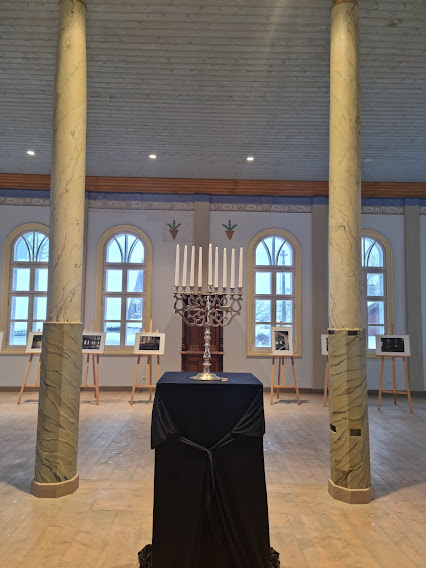 Chanukijos perdavimas Žiežmarių sinagogai